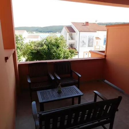 Del Mar Rab 아파트 Kampor