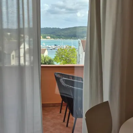 아파트 Del Mar Rab *