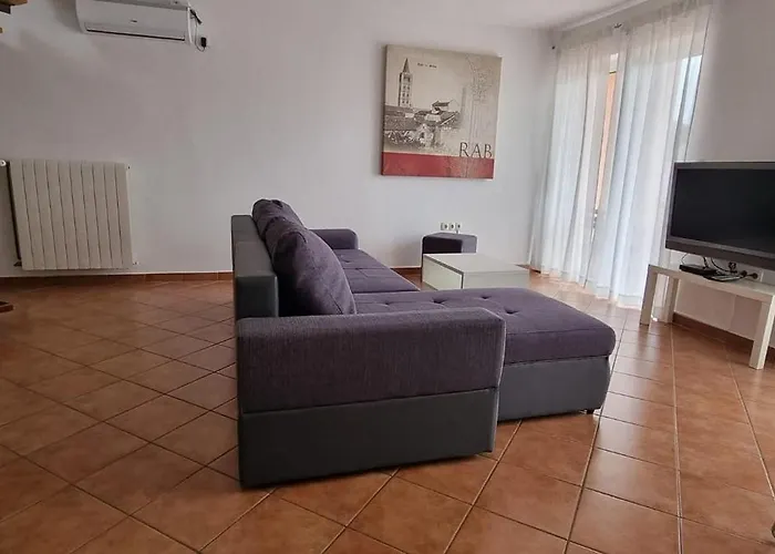 Del Mar Rab Apartamento