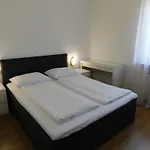 Del Mar Rab 아파트