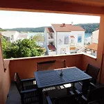 아파트 Del Mar Rab *