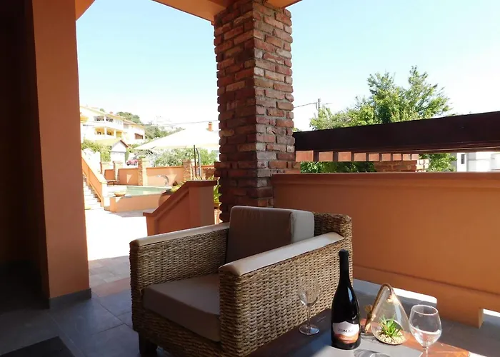 Del Mar Rab Apartamento *